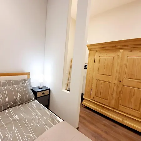 San Leonardo Apartment *